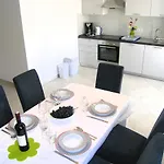 דירה Danijel קרק