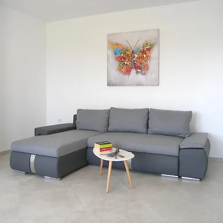 Apartment Danijel *